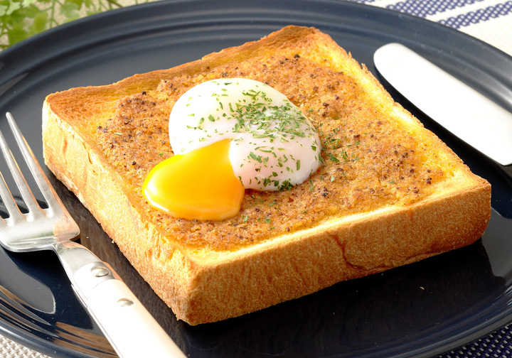 ⑤ポテトースト カレー味+温泉たまご.jpg