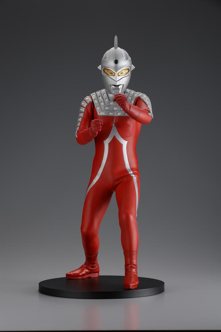 日本特販ウルトラマン　海洋堂　ハイパーソフトビニール　ソフビ　1/50 シン　成田亨　庵野秀明　フィギュア　怪獣　ポピー　ブルマァク　円谷 ウルトラマン