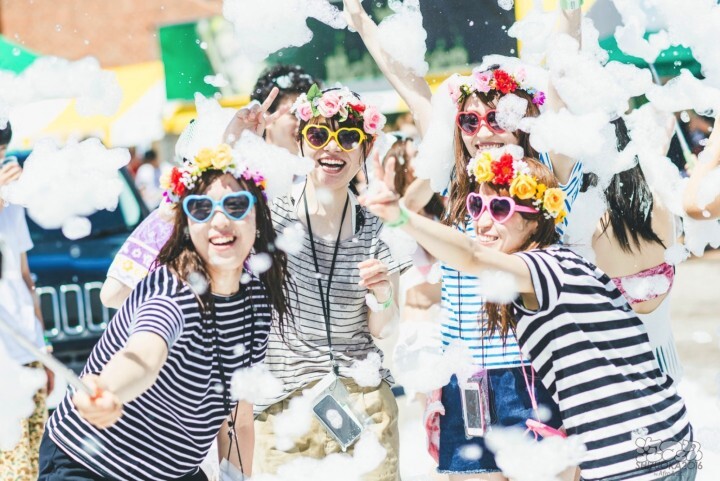 4万人が熱狂した 泡フェス が日本の祭りをテーマに 泡フェス祭17 として広島 静岡で開催決定 日本初の360度泡まみれ 泡やぐらブース も登場 株式会社アフロ コーのプレスリリース