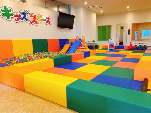 カラオケ コート ダジュールに大型キッズスペースが誕生 金沢田上店 4月26日 金 リニューアルオープン 人気のおもちゃでお子様とのコミュニケーションを応援 株式会社快活フロンティアのプレスリリース カラオケ コート ダジュールに大型キッズスペースが誕生 金沢田上店 4月26日 金 リニューアルオープン 人気のおもちゃでお子様とのコミュニケーションを応援 株式会社快活フロンティアのプレスリリース