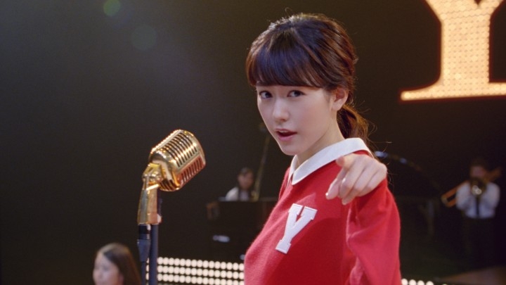 ふてニャンと一緒にニャングマン あばれる君も熱血ダンス 桐谷美玲 Y Mobile新cmに初登場 ミュージカルを彷彿とさせる豪華なセットで息の合ったダンスを披露 ソフトバンク株式会社のプレスリリース