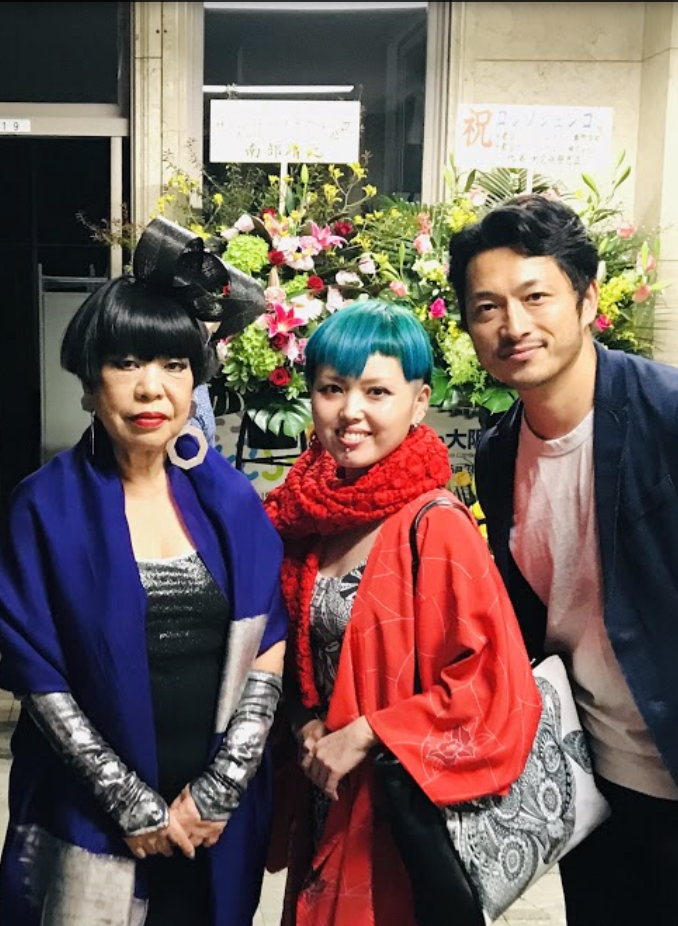 アートファッションブランド Michie Hoshina M K Design が 世界的デザイナー コシノ ジュンコさんと大阪府庁でコラボ 合同会社m Coのプレスリリース
