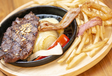 BURG HOLIC     COFFEE &amp; DINERのプレスリリース画像3