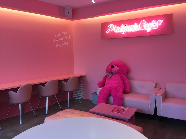 ピンク ピンク ピンクを盗め 静岡初 超フォトジェニック インスタ映え カフェオープン 株式会社ローズクリエイトのプレスリリース