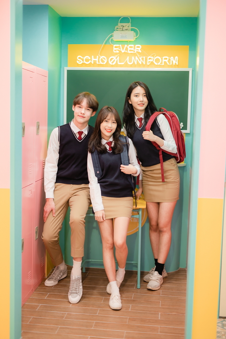 流行の韓国制服レンタルがエバーランドでも楽しめる 韓国制服レンタル専門店 エバー制服 オープン セムン衣装室のプレスリリース 流行の韓国制服レンタルがエバーランドでも楽しめる 韓国制服レンタル専門店 エバー制服 オープン セムン衣装室のプレスリリース