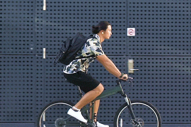 ezgif.com-optimize (5).gif