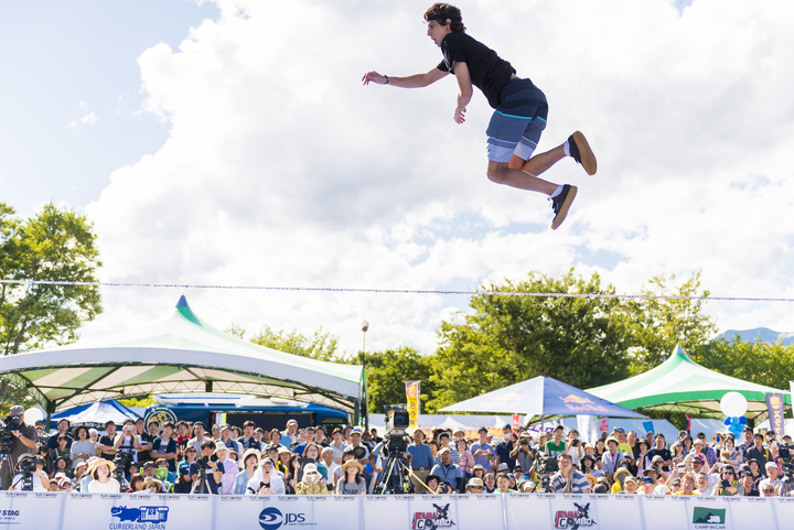スラックライン の2回目となるw杯が今年9月に日本で開催 18名の出場枠をかけ 予選エントリー受付がスタート 一般社団法人スラックライン 推進機構のプレスリリース スラックライン の2回目となるw杯が今年9月に日本で開催 18名の出場枠をかけ 予選エントリー受付がスタート 一般社団法人スラックライン 推進機構のプレスリリース