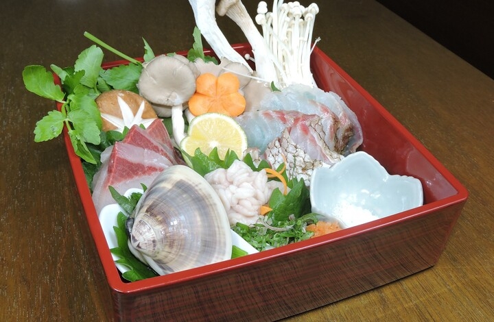 こだわりの海鮮出汁しゃぶや釜めしをおうちで味わえる 海鮮鍋のテイクアウトを開始 Oceanのプレスリリース