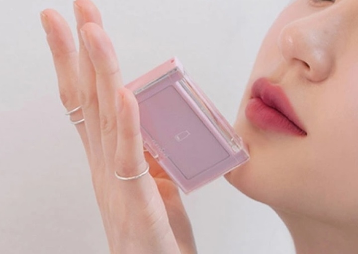 Qoo10風水 21年6月のモテ運アップ ラッキーカラー おすすめアイテム発表 監修 風水師 李家幽竹先生 Ebay Japan合同会社のプレスリリース Qoo10風水 21年6月のモテ運アップ ラッキーカラー おすすめアイテム発表 監修 風水師 李家幽竹先生 Ebay Japan合同会社のプレスリリース