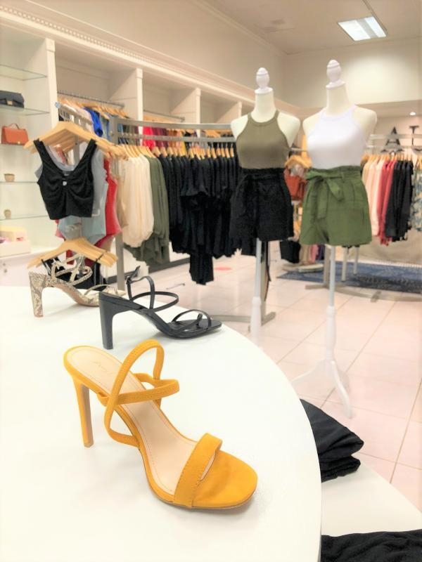 グアム政府観光局webサイトにて Weakly Guam おしゃれなアパレルショップがオープン を公開しました グアム政府観光局のプレスリリース グアム政府観光局webサイトにて Weakly Guam おしゃれなアパレルショップがオープン を公開しました グアム政府観光局のプレスリリース