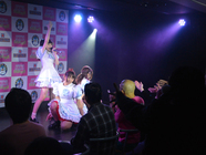 AKIBA　ドラッグ＆カフェのプレスリリース画像1