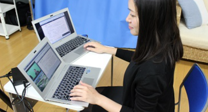 研修 セミナー運営会社向け テレプロンプターでの講義収録体験キャンペーン実施 アテイン株式会社のプレスリリース