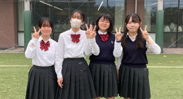 誹謗中傷を楽しく学べるカードゲームを高校生が販売! ~誹謗中傷をテーマにした、楽しく学べるカードゲームを制作中~