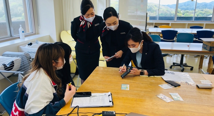 東亜大学トータルビューティ学科 日本航空との21年度産学連携キックオフミーティング開催 東亜大学のプレスリリース 東亜大学トータルビューティ学科 日本航空との21年度産学連携キックオフミーティング開催 東亜大学のプレスリリース