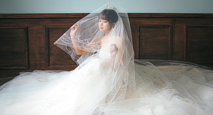 ドレスやメイク レタッチで モデル並み の仕上がりに 大阪で本格的な韓国フォトウェディングを提供するスタジオが 話題の ソロウェディング プランを開始 株式会社ズィー アンド カンパニーのプレスリリース ドレスやメイク レタッチで モデル並み の仕上がりに 大阪で本格的な韓国フォトウェディングを提供するスタジオが 話題の ソロウェディング プランを開始 株式会社ズィー アンド カンパニーのプレスリリース