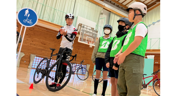 自転車「青切符」導入目前!ブリヂストンサイクルの交通安全啓発活動