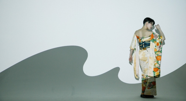 踊るキャリアウーマンの挑戦 着物 ダンス サスティナブル 年間約100万トンが廃棄となる着物をリメイクして衣装利用するダンス作品を制作中 Kimono Dance Projectのプレスリリース 踊るキャリアウーマンの挑戦 着物 ダンス サスティナブル 年間約100万トンが廃棄となる着物をリメイクして衣装利用するダンス作品を制作中 Kimono Dance Projectのプレスリリース