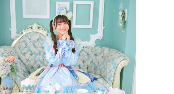 平日はバリバリの金融系OL、休日はフリーランスアイドル!ふわふわえくぼが魅力の「かえぴょん」が、5月24日に第50回早朝ミニワンマンライブを埼玉県西川口で開催