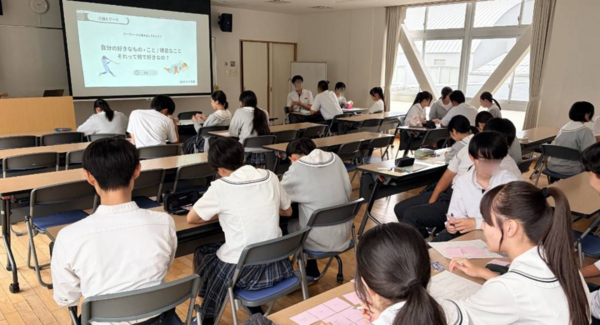 「日常の些細なことに疑問を持ってほしい!」小松大谷高校で探究授業を実施