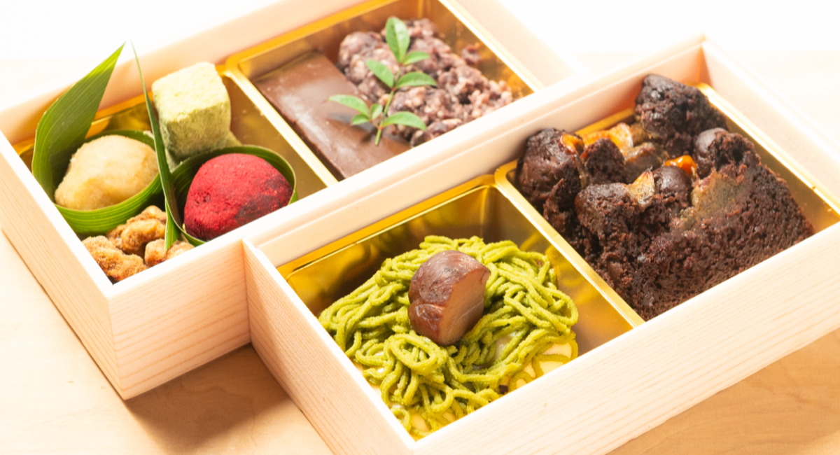 【新春限定】砂糖控えめ、卵・小麦不使用の「おやつのおせち」豪華2段重で登場