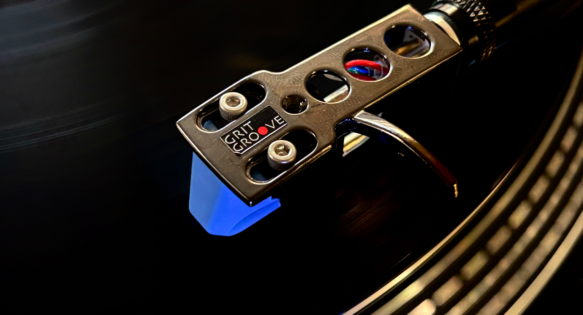 LP GEARの新開発5倍密人工ダイヤモンドKAGURAを搭載した